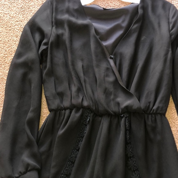 Dress - Picture 3 of 4